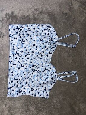 SHEIN White Crop Cami with Blue Floral Print